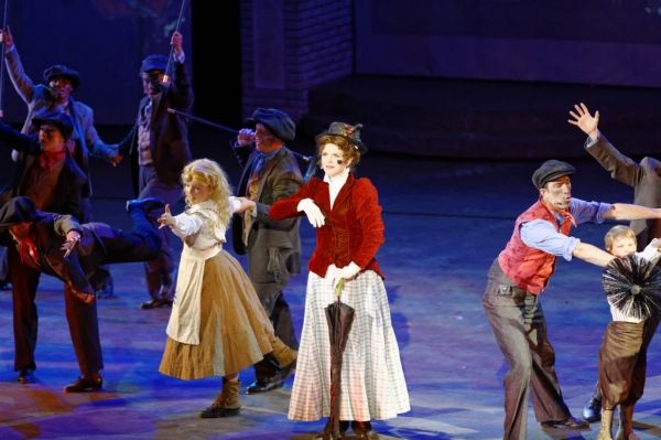 Lauren Allen, Mindy Smoot Robbins, Jesse Swimm, Grant Westcott and Cast of Mary Poppi Photo