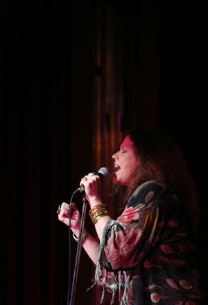 Mary Bridget Davies @ BroadwayWorld Mary Bridget Davies Photo