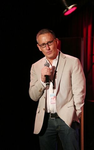 Chris Boneau introduces Mary Bridget Davies Photo