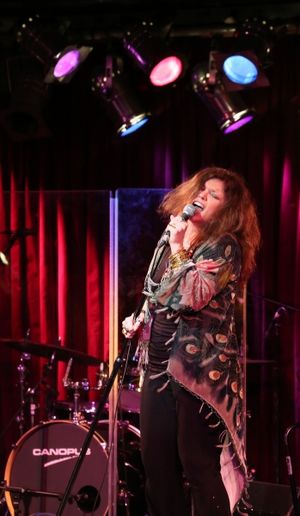 Mary Bridget Davies @ BroadwayWorld Mary Bridget Davies Photo