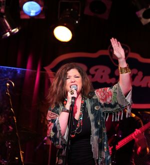 Mary Bridget Davies @ BroadwayWorld Mary Bridget Davies Photo