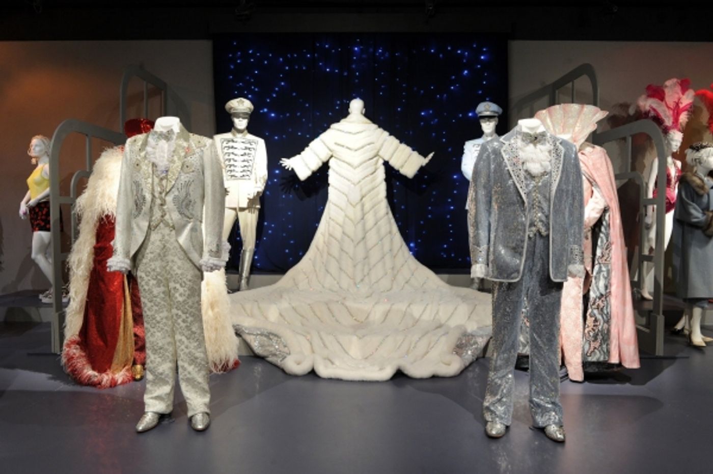 Photo Flash: GAME OF THRONES, BEHIND THE CANDELABRA and More Featured at 2013 Emmy Costume Design Nominee Reception  Image