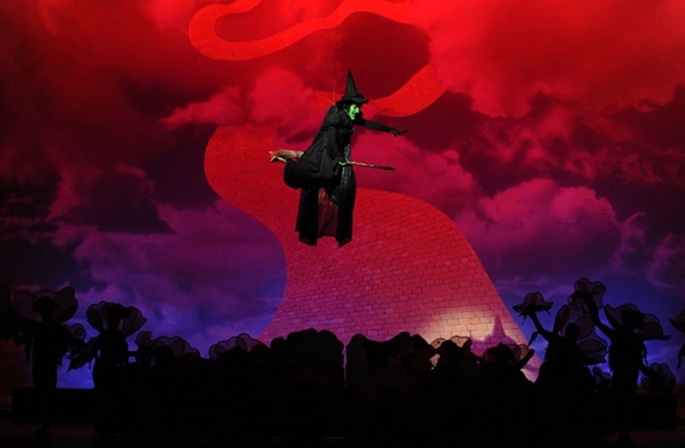 Photo Flash: Moonlight's THE WIZARD OF OZ, Now Playing Through 8/10  Image