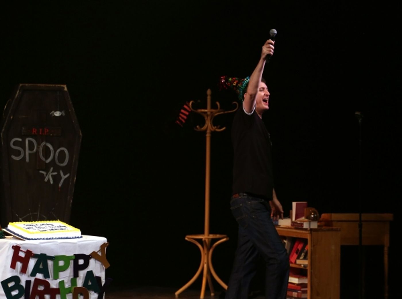 Photo Coverage: POTTED POTTER Celebrates Harry's Birthday Onstage! Image