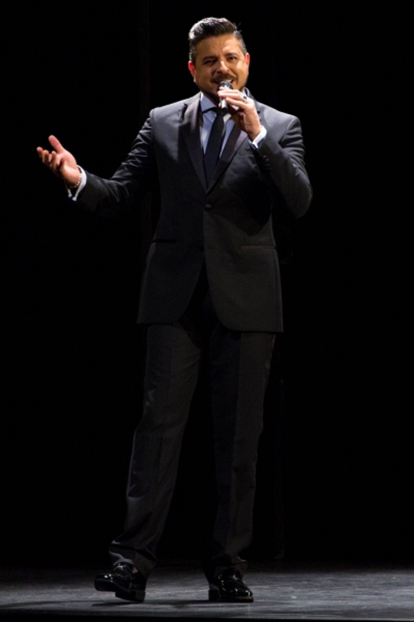 Photo Coverage: Salsa Star Luis Enrique Joins FOREVER TANGO! Image