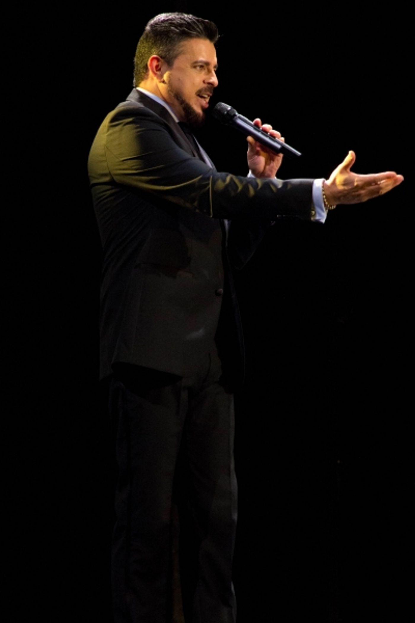 Photo Coverage: Salsa Star Luis Enrique Joins FOREVER TANGO! Image