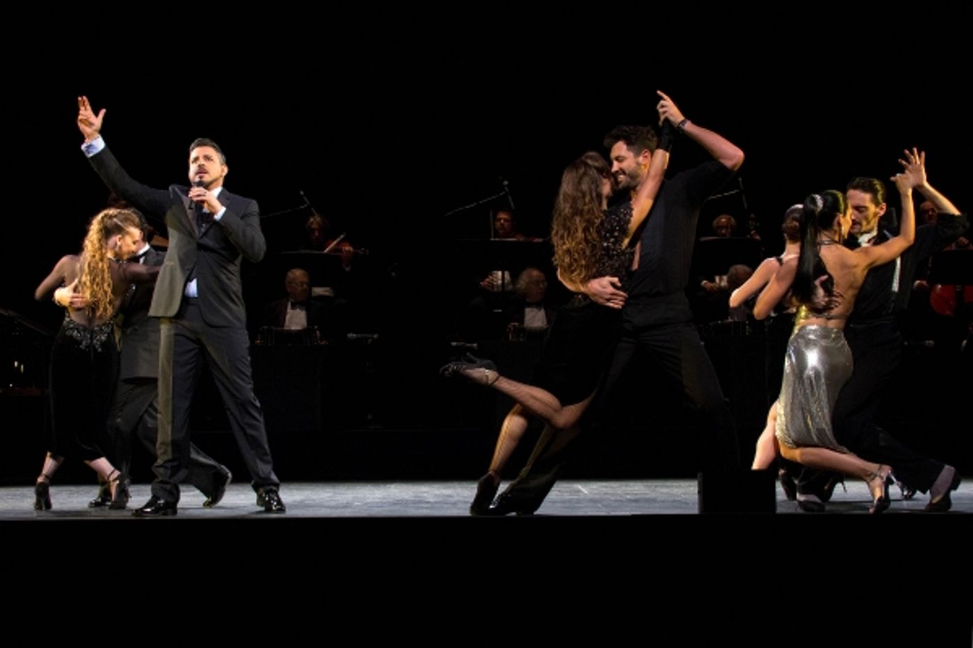 Photo Coverage: Salsa Star Luis Enrique Joins FOREVER TANGO! Image