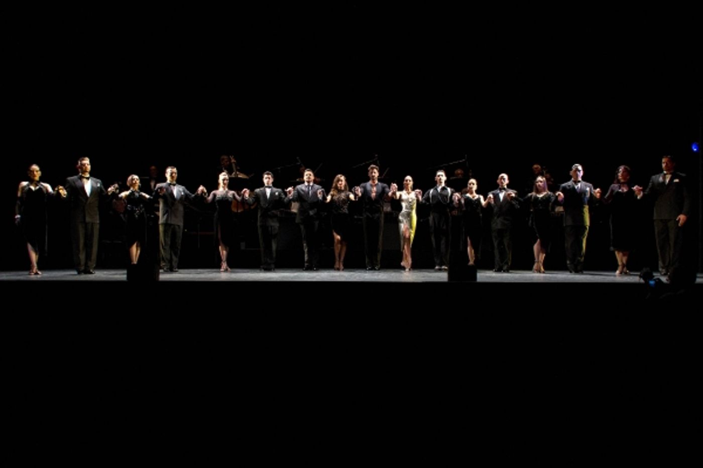 Photo Coverage: Salsa Star Luis Enrique Joins FOREVER TANGO! Image
