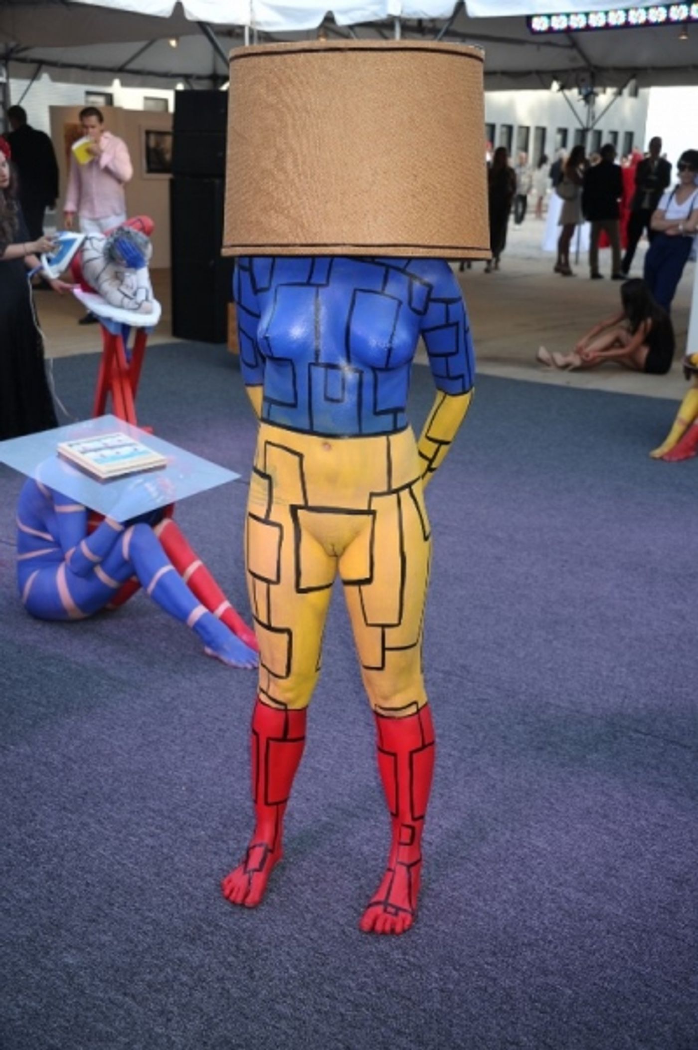 Photo Flash: Alan Cumming, Lady Gaga and More at 2013 Watermill Center Summer Benefit  Image