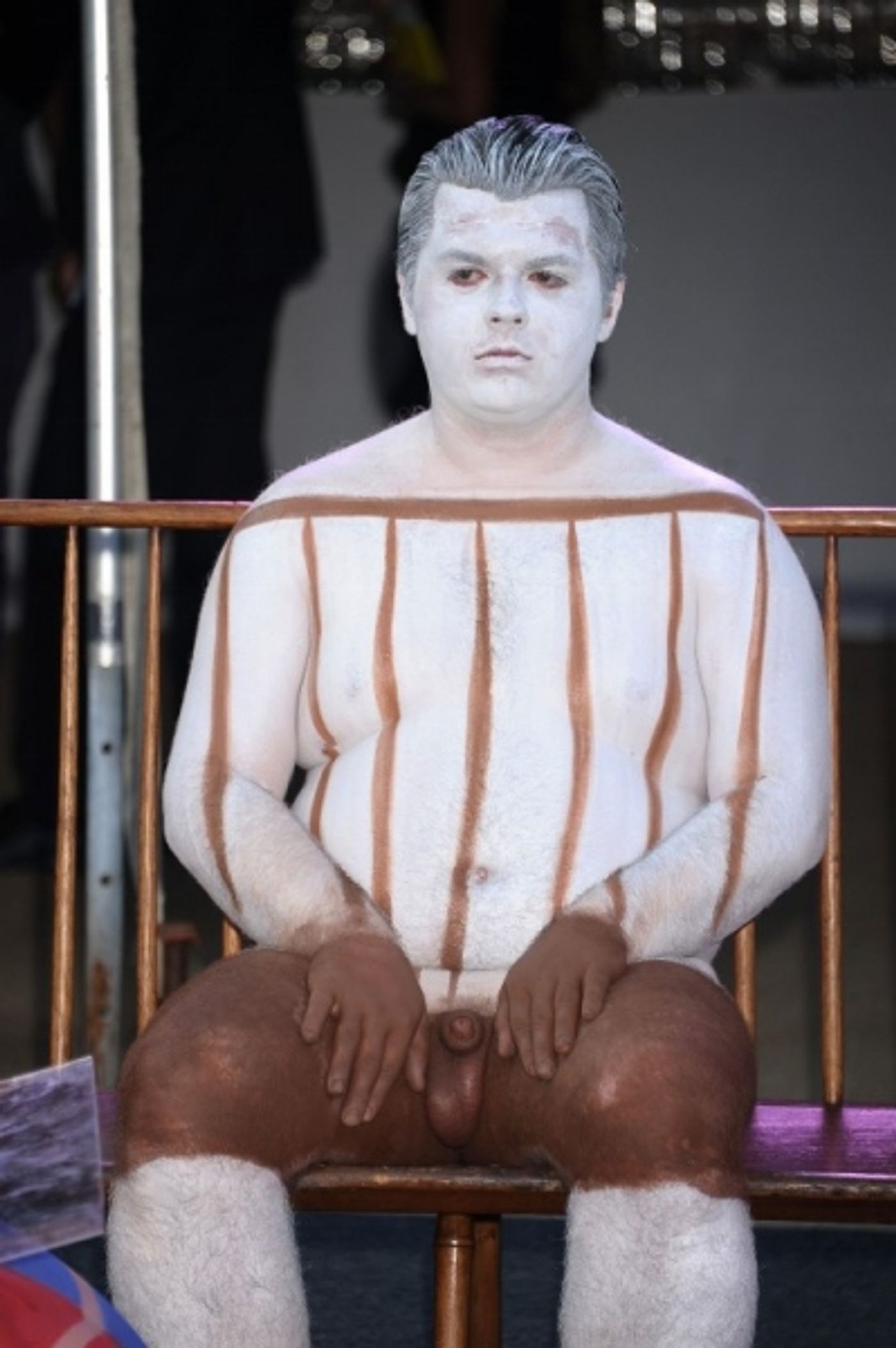 Photo Flash: Alan Cumming, Lady Gaga and More at 2013 Watermill Center Summer Benefit  Image