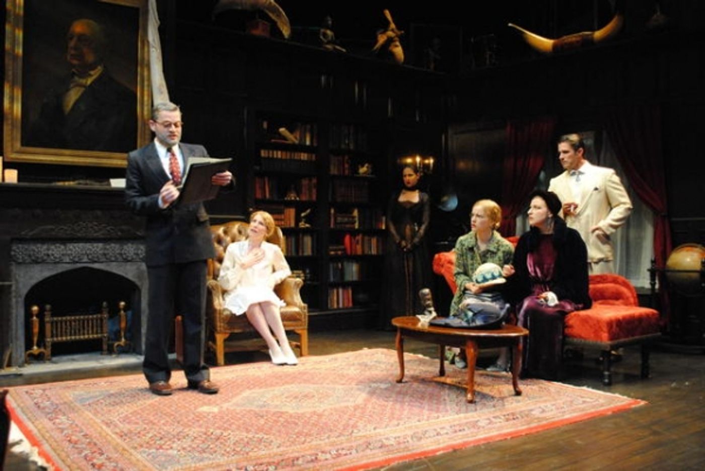 Photo Flash: First Look at Berkshire Theatre Group's THE CAT AND THE CANARY  Image