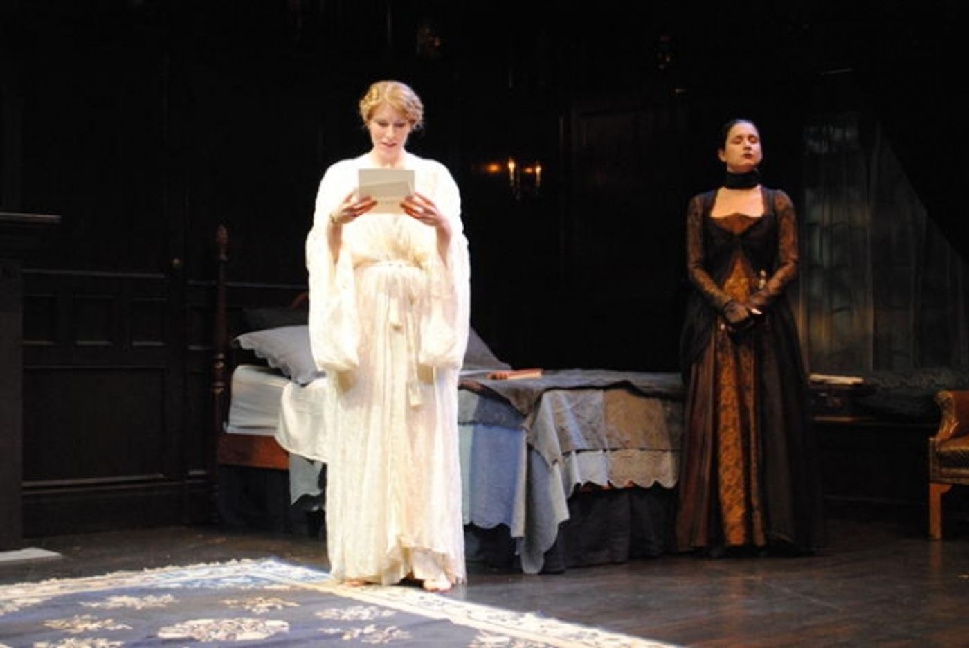 Photo Flash: First Look at Berkshire Theatre Group's THE CAT AND THE CANARY  Image