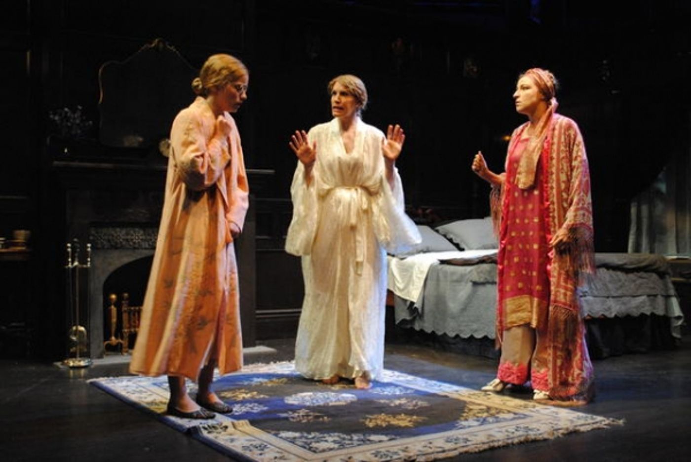 Photo Flash: First Look at Berkshire Theatre Group's THE CAT AND THE CANARY  Image