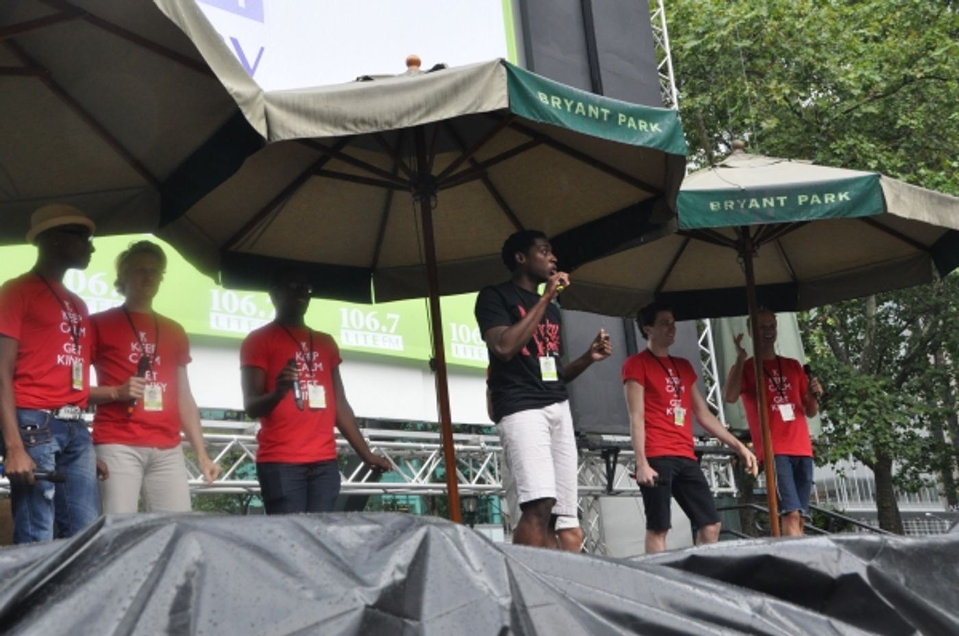 Photo Coverage: KINKY BOOTS, FIRST DATE, BIG FISH & More Visit BROADWAY IN BRYANT PARK! Image