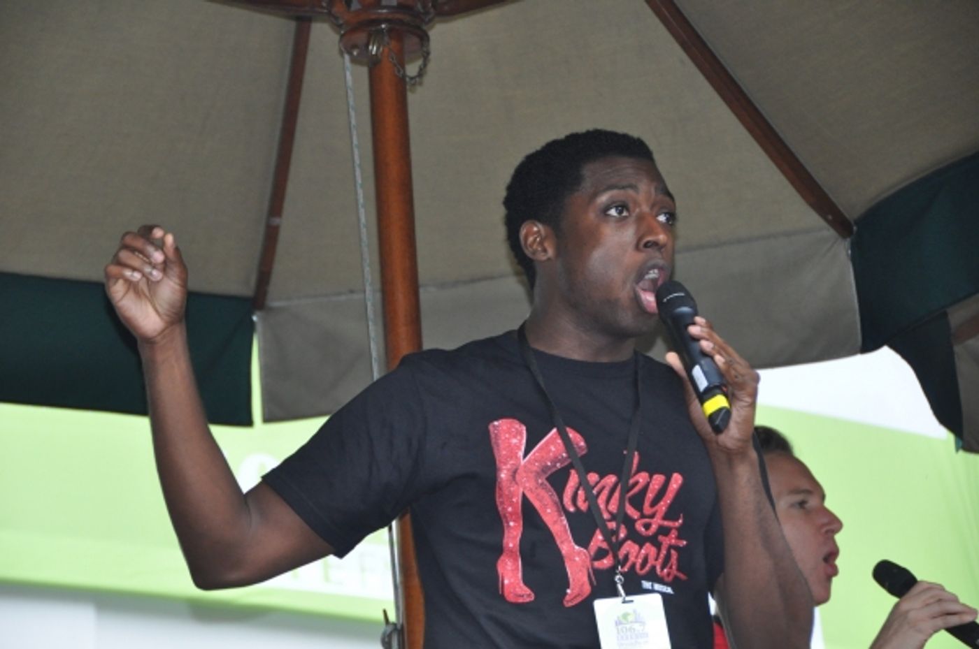 Photo Coverage: KINKY BOOTS, FIRST DATE, BIG FISH & More Visit BROADWAY IN BRYANT PARK! Image