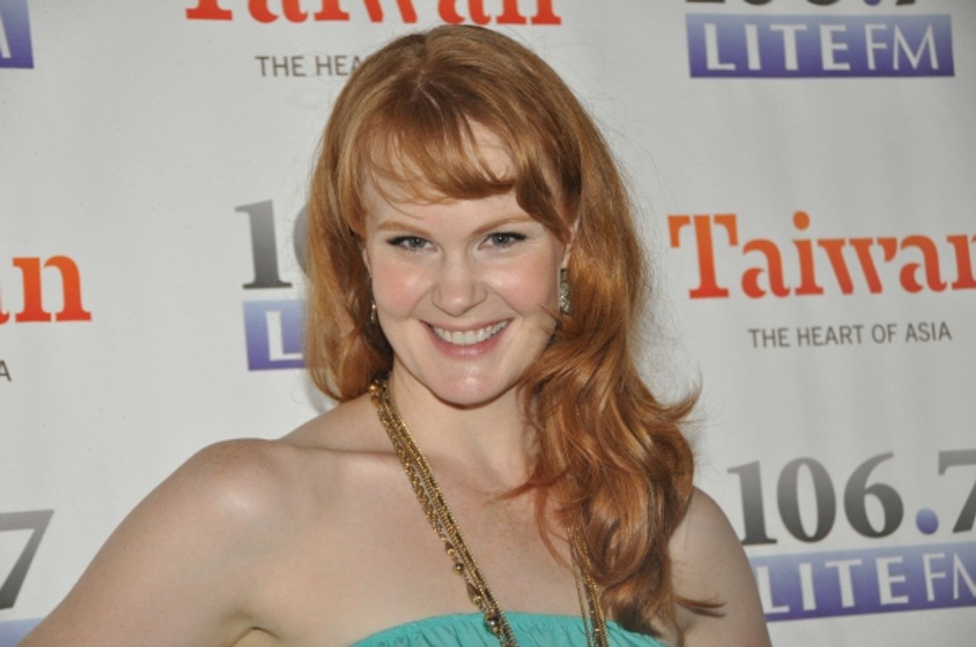 Photo Coverage: KINKY BOOTS, FIRST DATE, BIG FISH & More Visit BROADWAY IN BRYANT PARK! Image