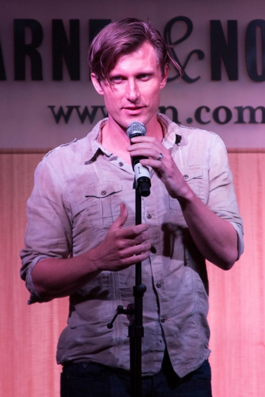 Photo Coverage: Kate Baldwin, Brian D'Arcy James & PJ Griffith Sing GIANT at Barnes & Noble! Image