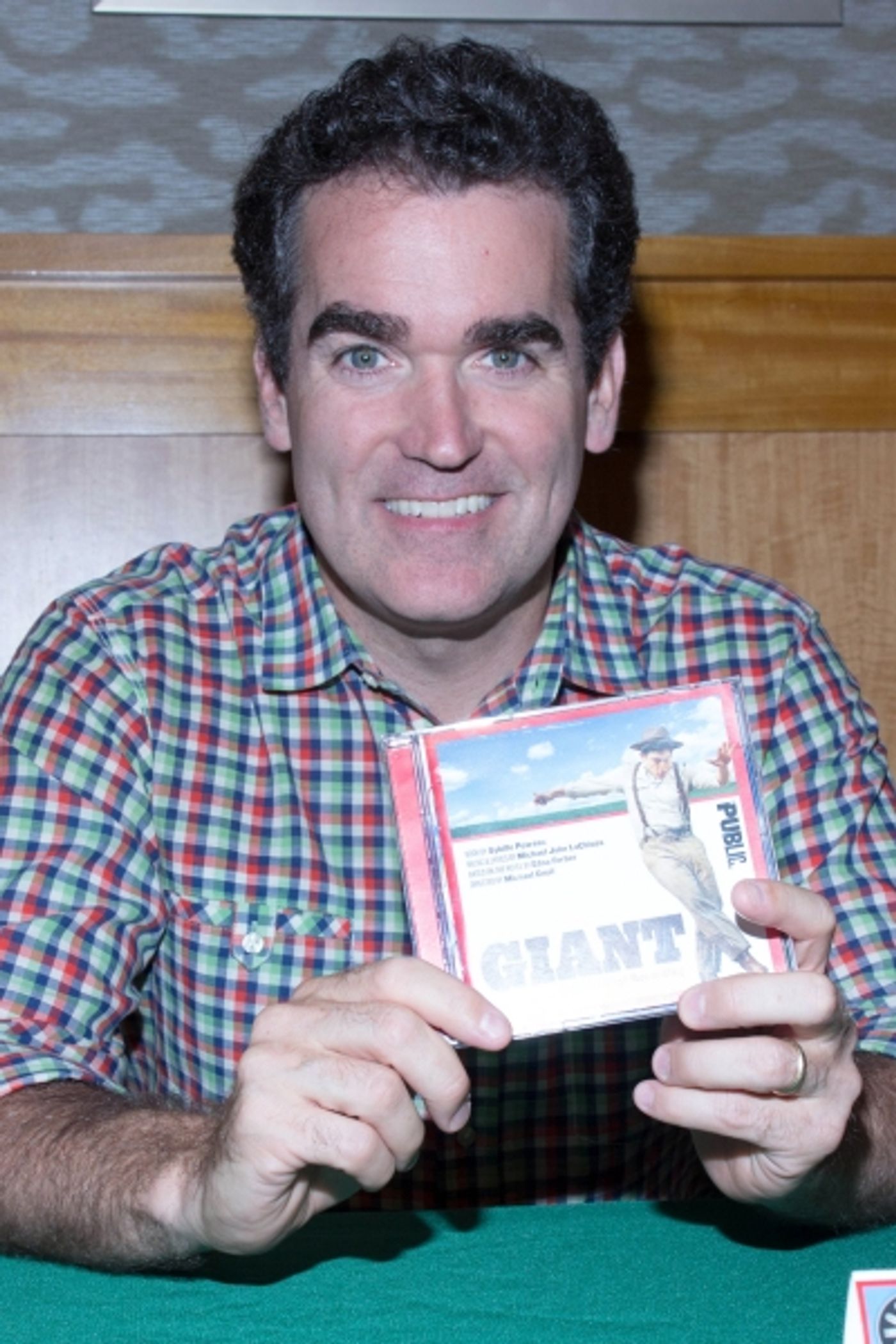 Photo Coverage: Kate Baldwin, Brian D'Arcy James & PJ Griffith Sing GIANT at Barnes & Noble!  Image