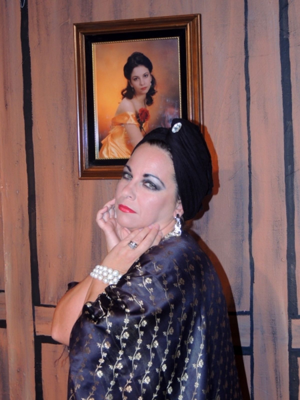 Jeanine Collins as Norma Desmond at 