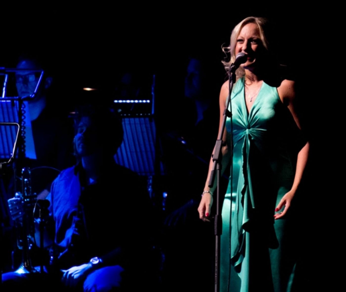 Photo Flash: First Look at Scott Alan and Co in Concert at the Indigo O2 in London  Image