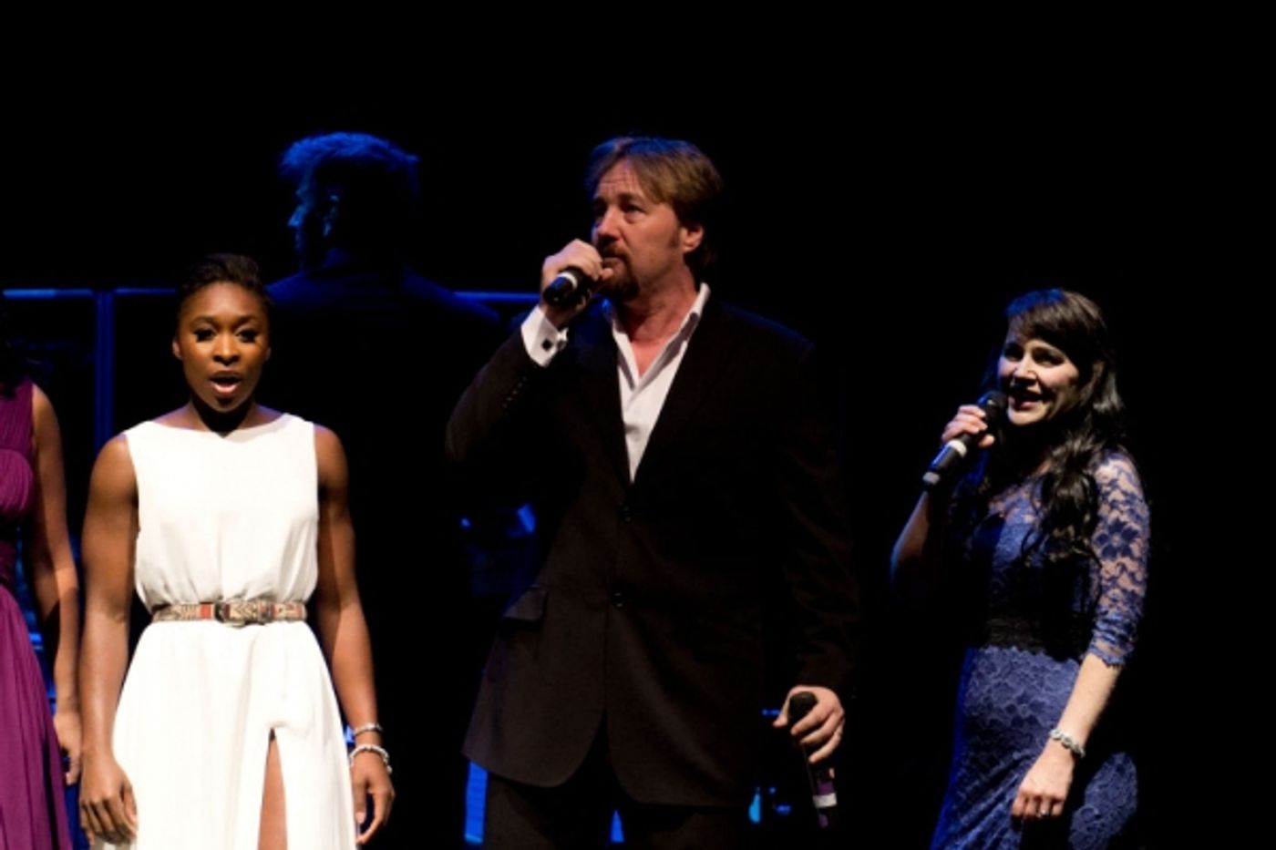 Photo Flash: First Look at Scott Alan and Co in Concert at the Indigo O2 in London  Image