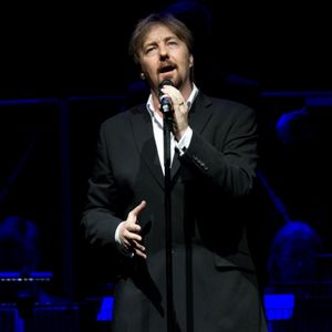 John Owen-Jones @ BroadwayWorld John Owen-Jones Photo