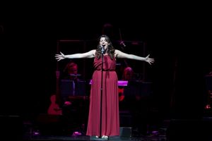 Chloe Hart @ BroadwayWorld Chloe Hart Photo