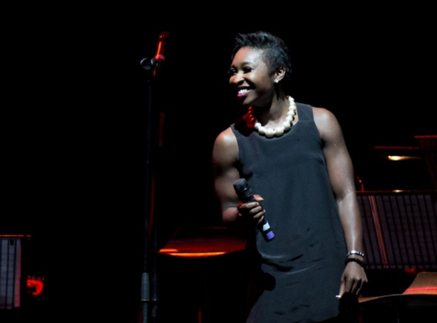 Photo Flash: First Look at Scott Alan and Co in Concert at the Indigo O2 in London  Image