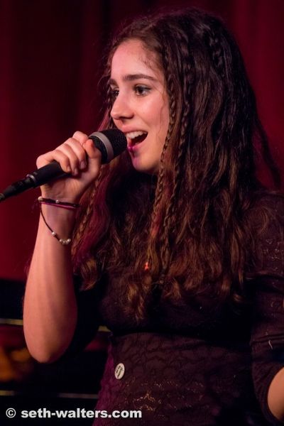 Samia Najimy-Finnerty
 Photo