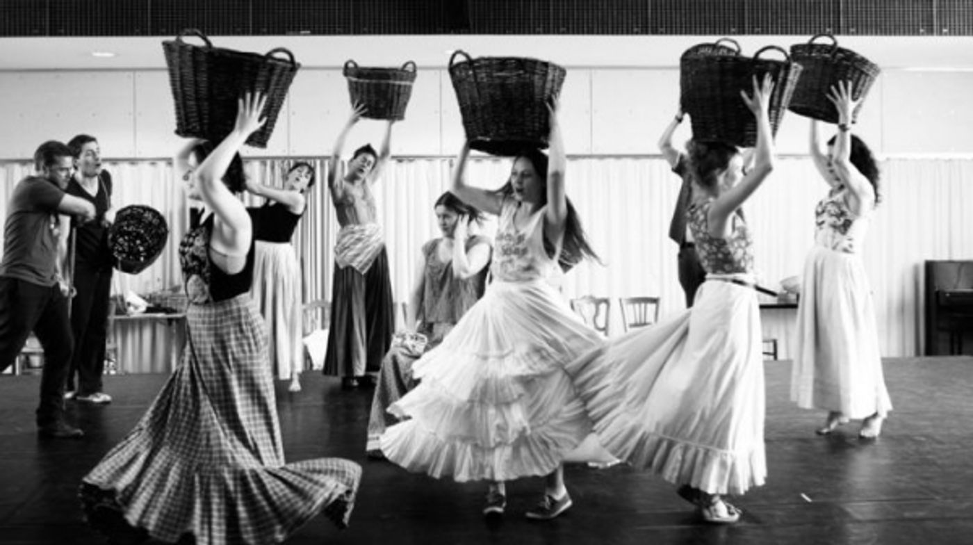 Photo Flash: Sneak Peek at Rory Keenan, Jenny Fennessy, Richard Eyre and More in Rehearsals for LIOLA  Image