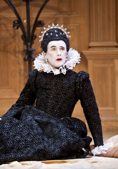 Mark Rylance as Olivia Photo
