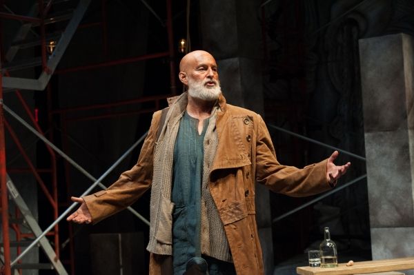 Stephen Yoakam Photo