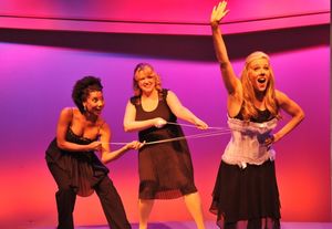 Tracie Franklin, Courtney Nolan Smith, Kacey Coppola @ BroadwayWorld Tracie Franklin, Courtney Nolan Smith, Kacey Coppola Photo