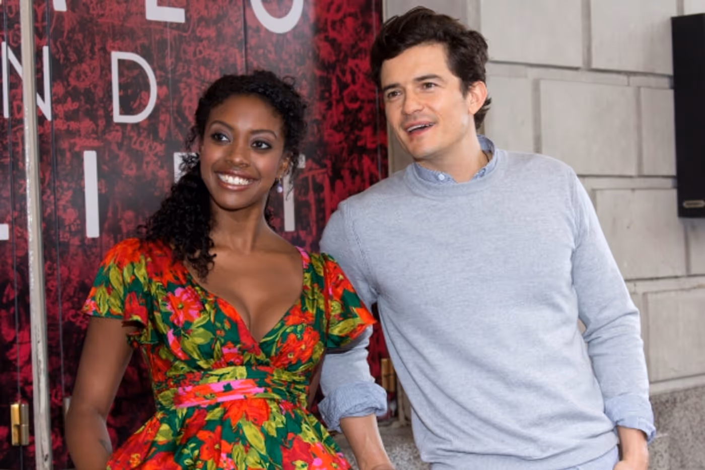 Photo Coverage: ROMEO AND JULIET's Orlando Bloom & Condola Rashad Sign Juliet's Wall at Richard Rodgers Theatre! Image