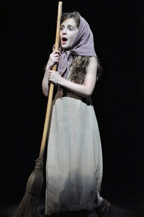 Emma Schaufus (Little Cosette) Photo