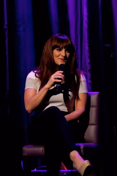 Shoshana Bean Photo