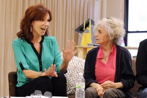 Marilu Henner, Lynn Cohen Photo