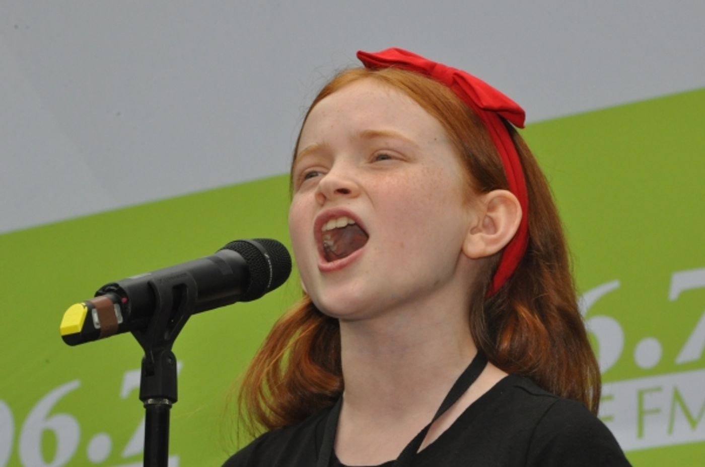 Photo Coverage: WICKED, ANNIE & More Visit BROADWAY IN BRYANT PARK! Image