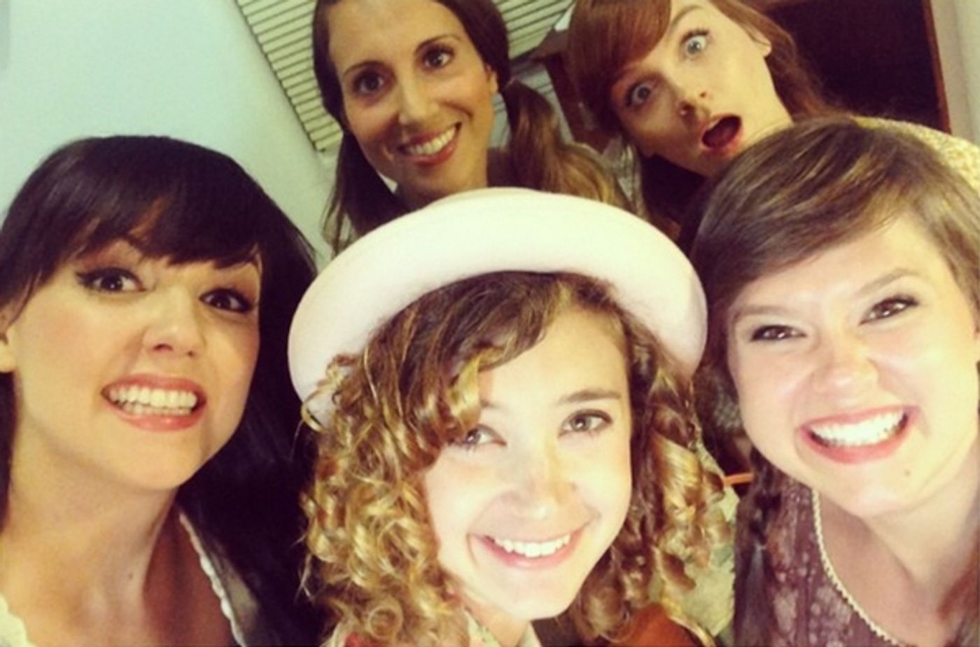 Photo Flash: Saturday Intermission Pics, August 10 - Part 2; Final SIP from LES MISERABLES 25th Anniversary National Tour; Plus PIPPIN, MATILDA & More! Image