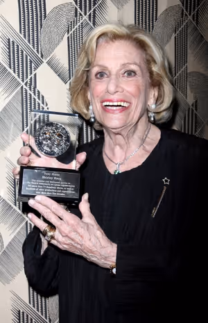 Shirley Herz in the Press Room at the 63rd Annual Antoinette Perry Tony Awards at Radio City Music Hall in New York City on June 7, 2009. @ BroadwayWorld Shirley Herz in the Press Room at the 63rd Annual Antoinette Perry Tony Awards at Rad Photo
