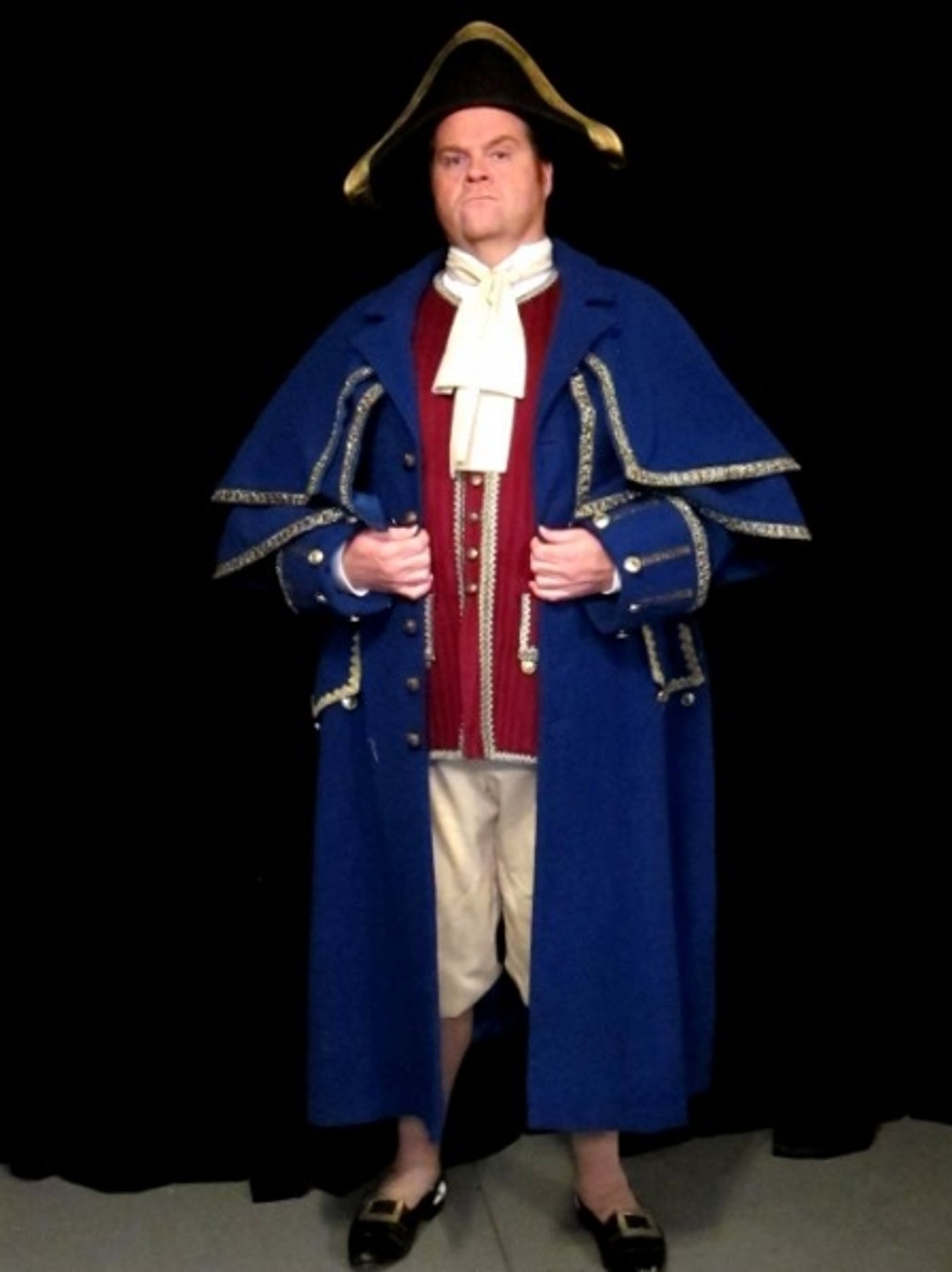 Photo Flash: First Look at John Treacy Egan as 'Mr.Bumble' in OLIVER! at Westchester Broadway Theatre  Image