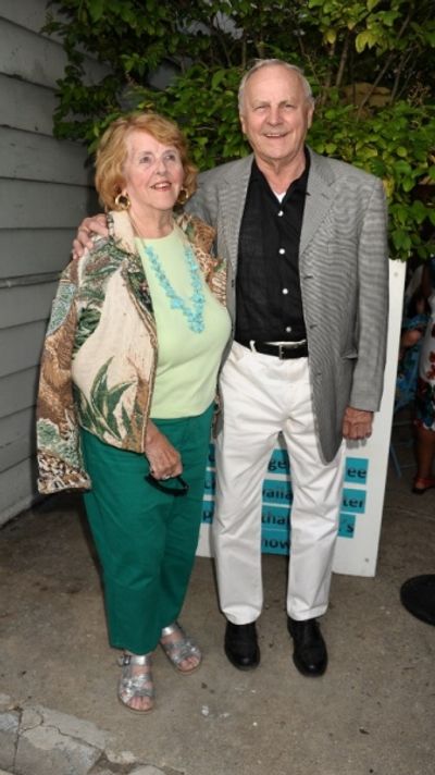 Virginia Comley and Jim Comley  Photo