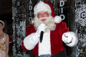 Santa Claus @ BroadwayWorld Santa Claus Photo
