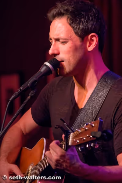 Steve Kazee Photo