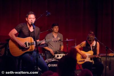 Steve Kazee and the Shiny Liars Photo