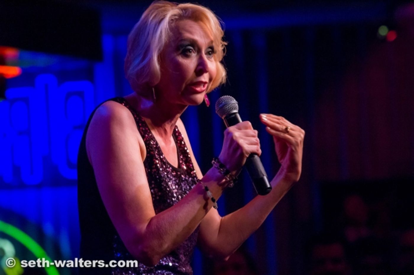 Photo Flash: Julie Halston Returns to Birdland with CLASSICAL JULIE  Image
