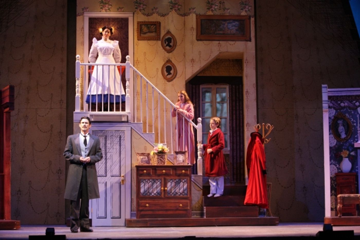 Photo Flash: First Look at Music Theatre of Wichita's MARY POPPINS  Image