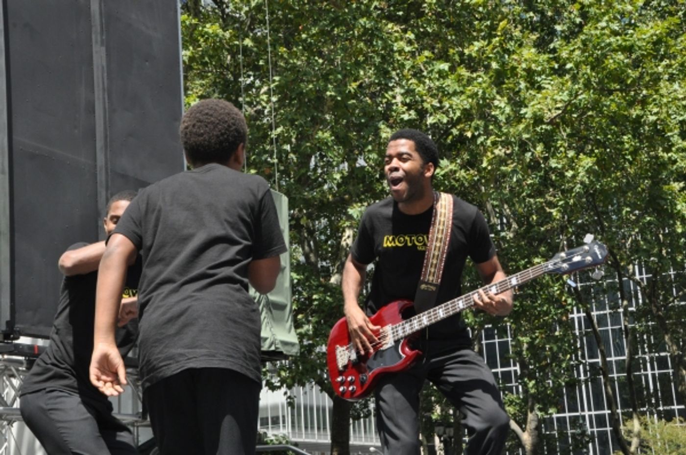 Photo Coverage: ONCE, MOTOWN, MAMMA MIA! & More Visit BROADWAY IN BRYANT PARK! Image