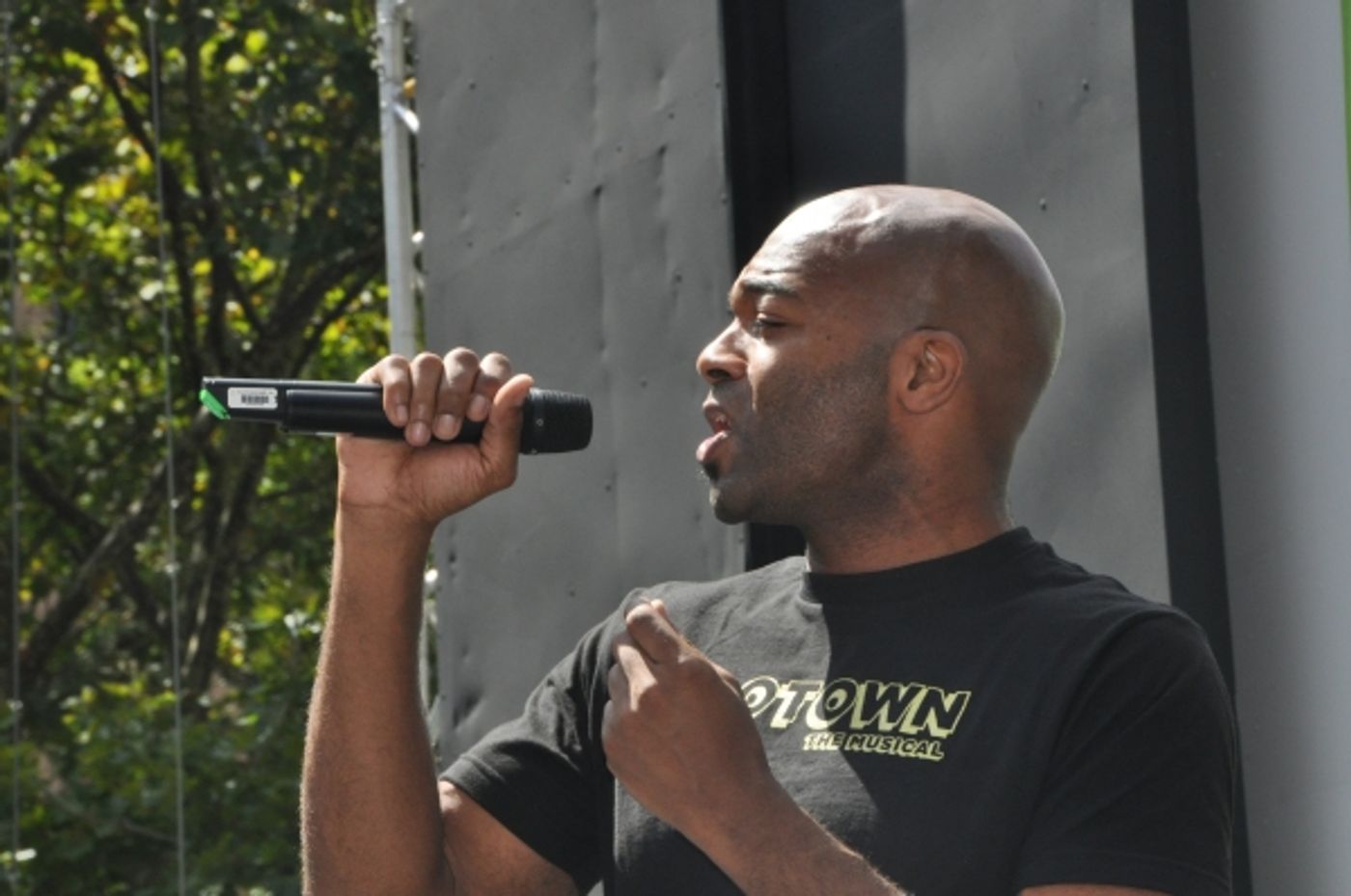 Photo Coverage: ONCE, MOTOWN, MAMMA MIA! & More Visit BROADWAY IN BRYANT PARK! Image