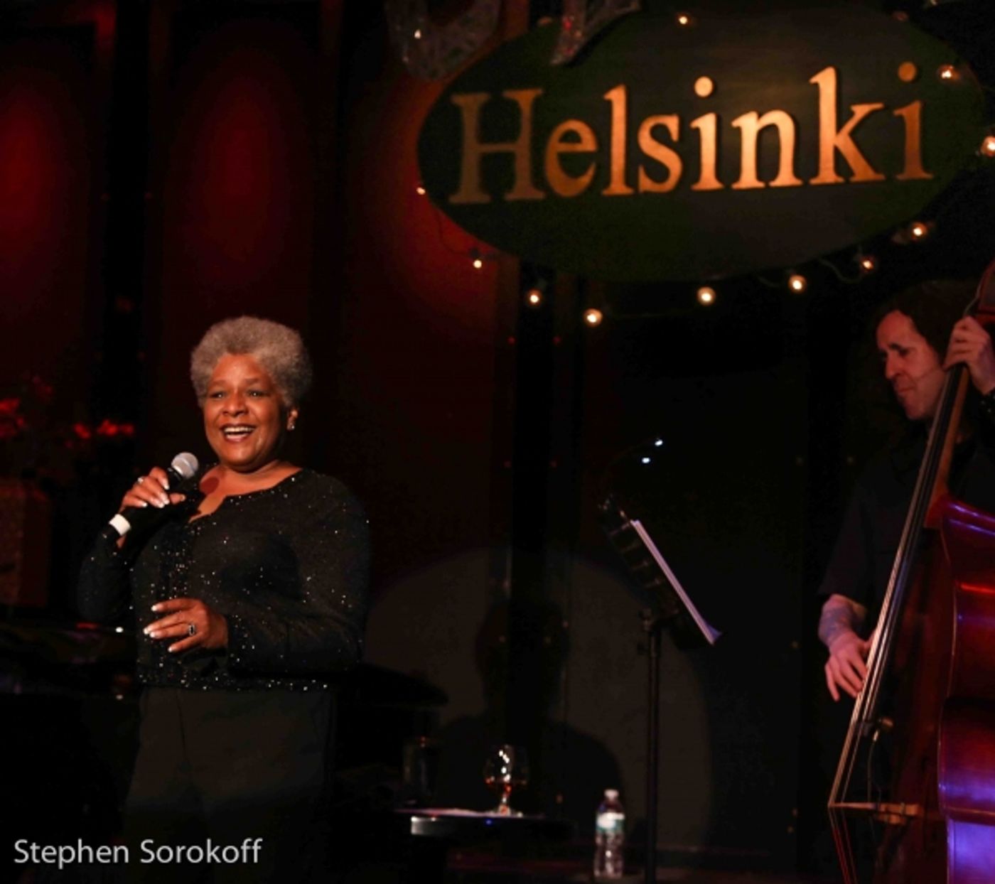 Photo Coverage: Terri White Plays Helsinki Hudson  Image